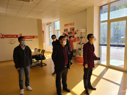 广安爱众贺洪燕一行莅临Z6人生就是博软件