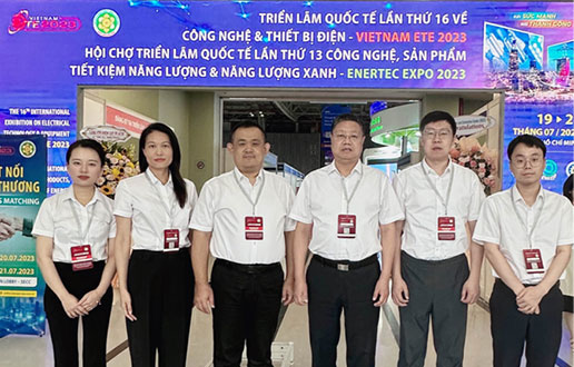 海阔天高 ，，，“颐越”千里